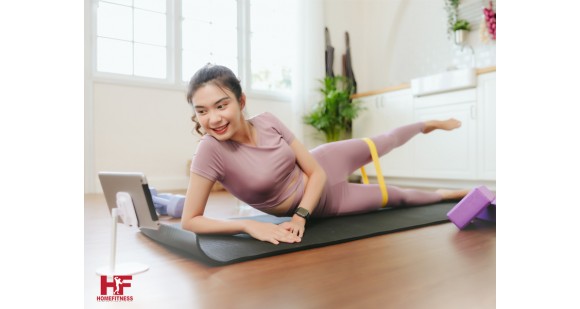 3 Reasons To Incorporate A Resistance Band To Your Yoga Routine