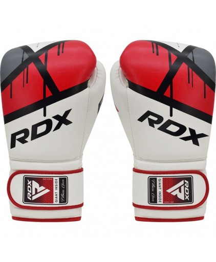 RDX Boxing Gloves in Red RDX Boxing Gloves in Red